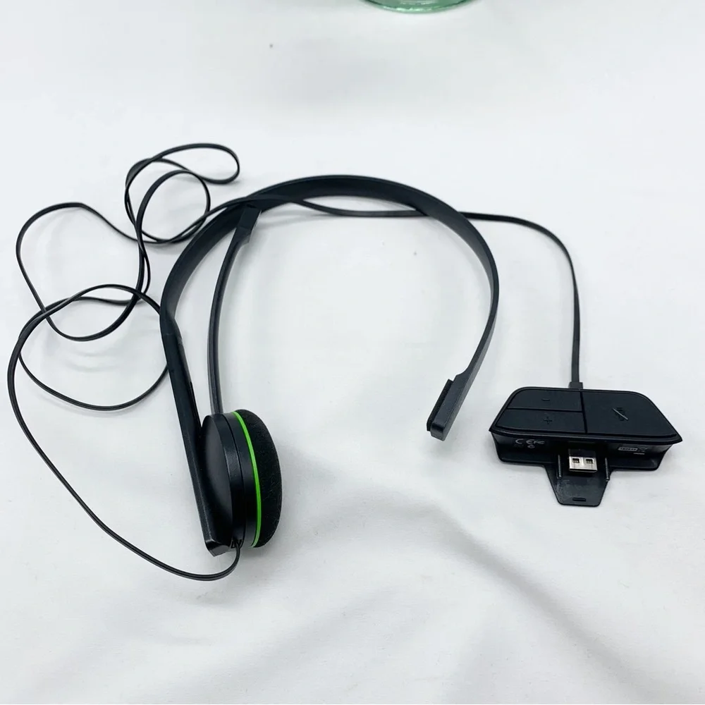 Microsoft Xbox One Wired Mono Chat Headset